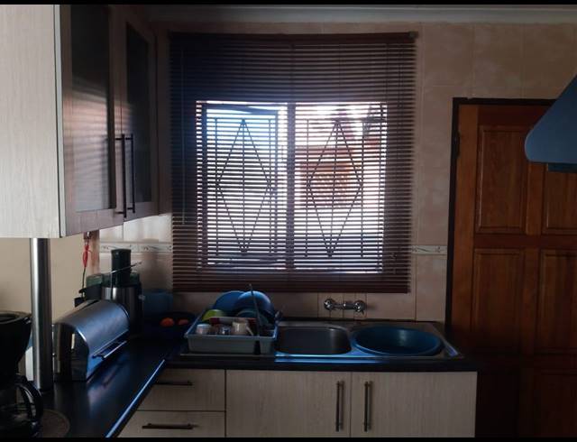 2 BEDROOM HOUSE SOLD IN SOSHANGUVE XX